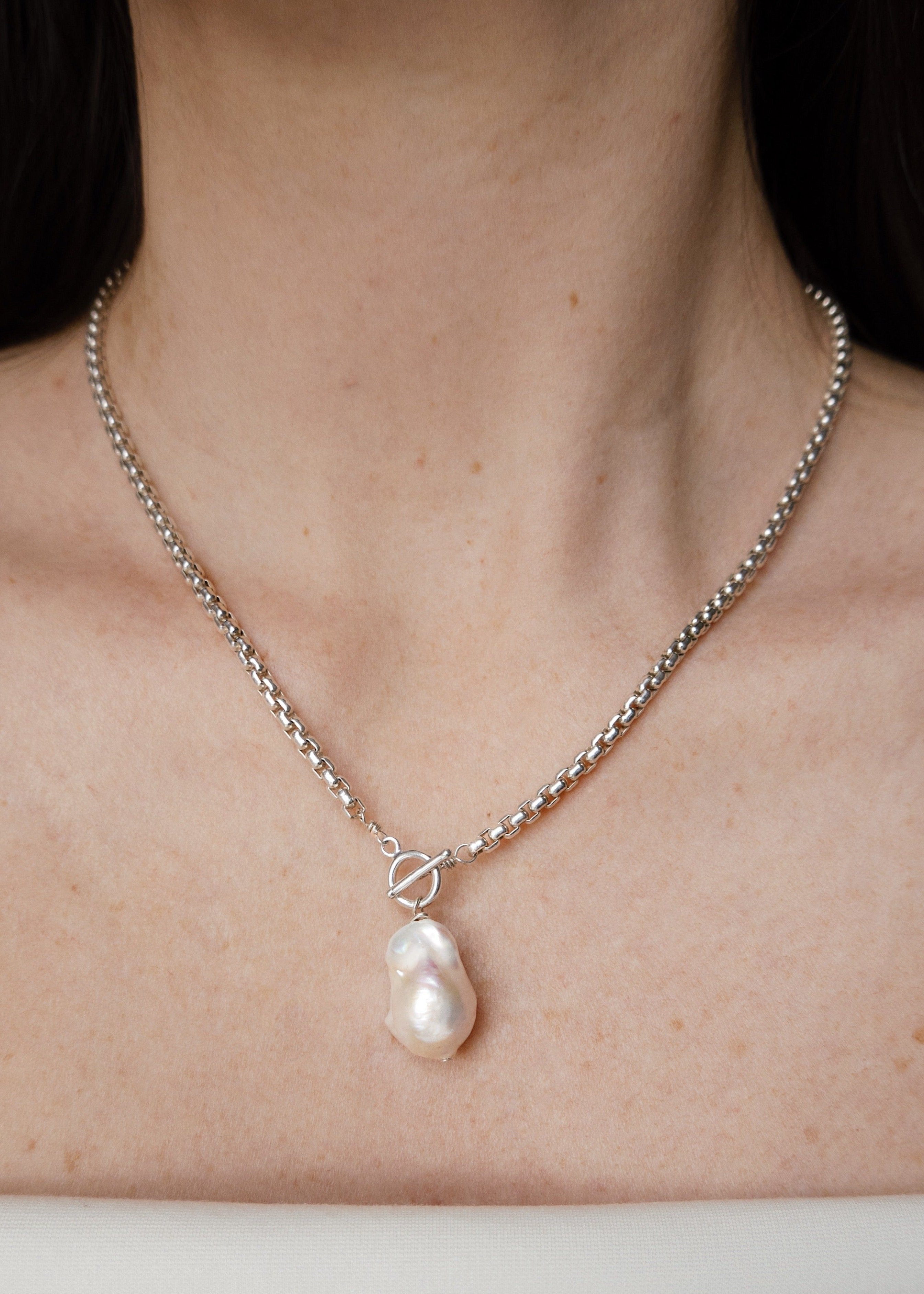 London Necklace