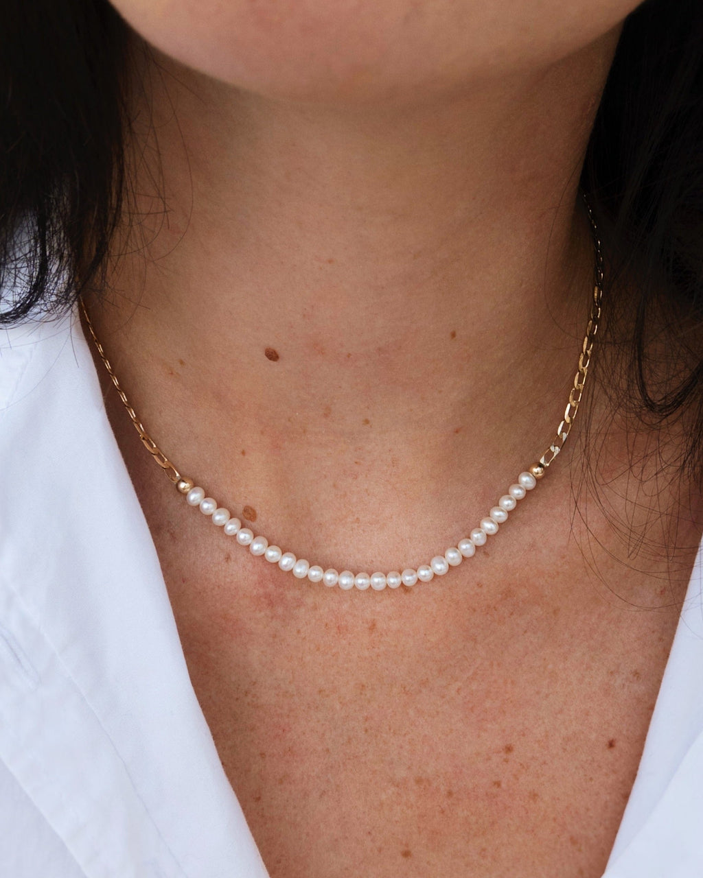 Pili Choker